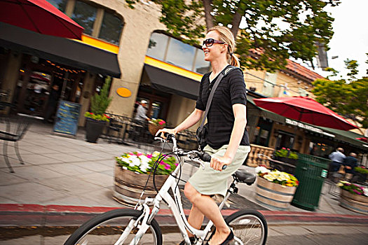 女人,骑自行车,圣地亚哥,加利福尼亚