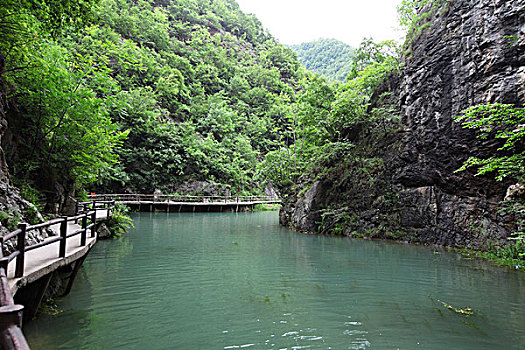 河南卢氏县双龙湾