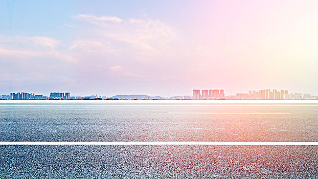 空旷无人的城市景观沥青道路