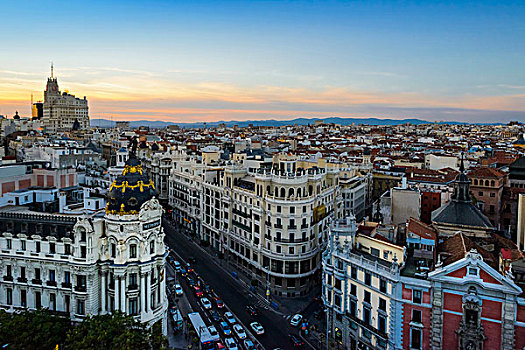 欧洲,西班牙,马德里,格兰大道,城市建筑,草,建筑背景