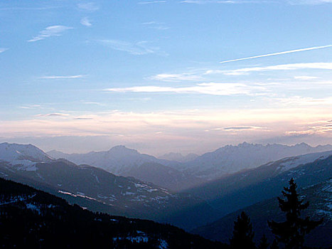 日落,法国阿尔卑斯山