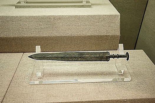春秋战国时期青铜剑