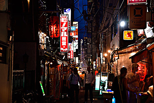 东京美食街