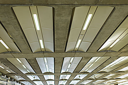 亮灯,天花板,圣潘克勒斯火车站,伦敦,英格兰