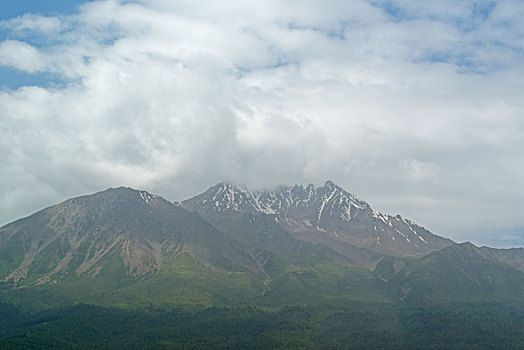 青海卓尔山