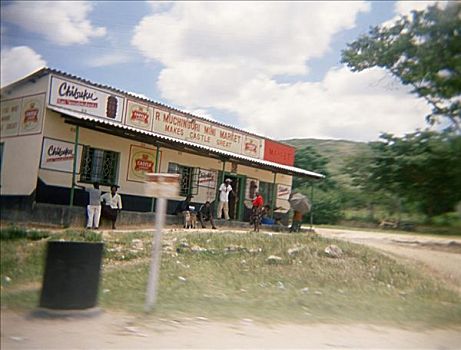 小杂货店,津巴布韦