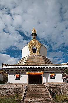 郎木寺镇的喇嘛寺院