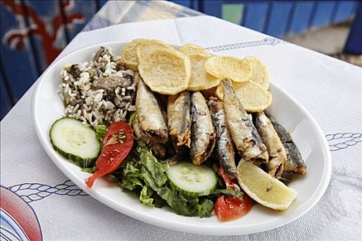 沙丁鱼,米饭,土豆,沙拉,克里特岛,希腊