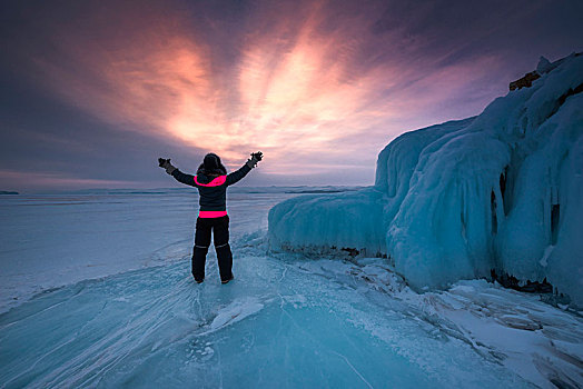 一个人,日出,贝加尔湖,伊尔库茨克,区域,西伯利亚,俄罗斯