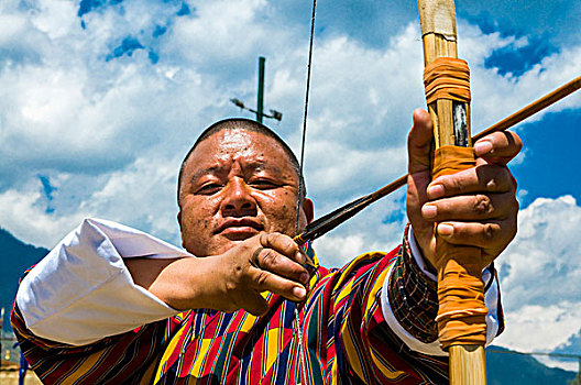 传统,衣服,男人,练习,射箭,廷布,不丹