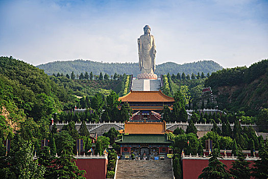 河南省鲁山县佛泉寺中原大佛