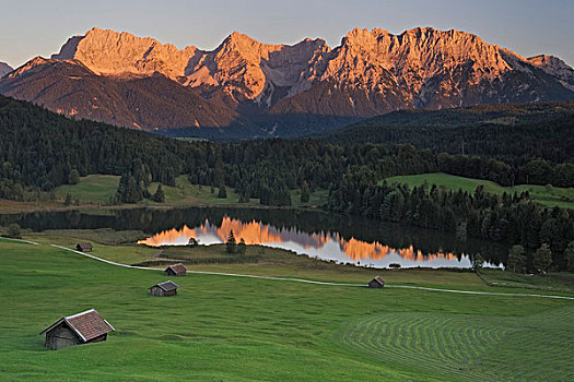 湖,日落,阿尔卑斯山,巴伐利亚,德国,欧洲