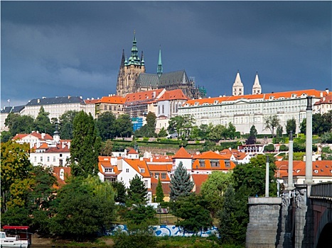 布拉格城堡,大教堂