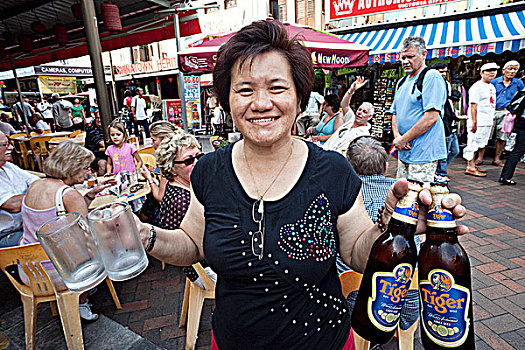 新加坡,唐人街,餐馆,女侍者,虎,啤酒