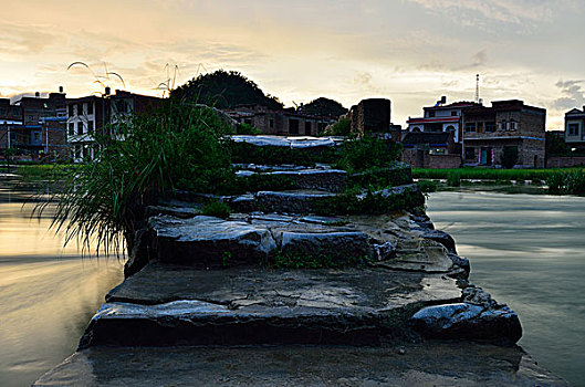 小桥流水