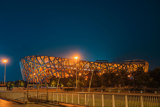 鸟巢夜景