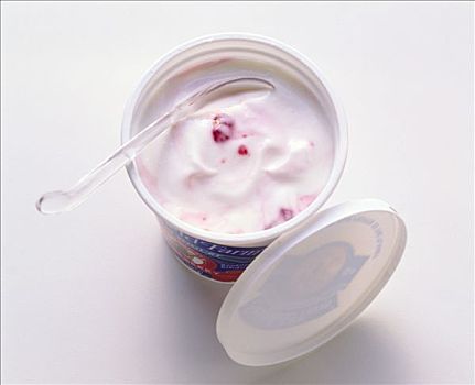 容器,草莓酸奶