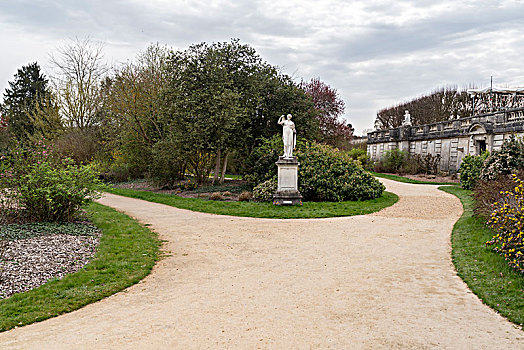 法国贡比涅宫花园