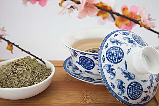 http://www.qunran.cn/html/0c399996.html