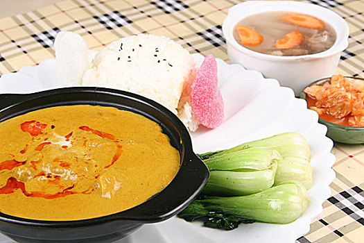泰式咖喱牛腩饭