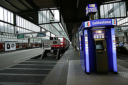 德国斯图加特火车站