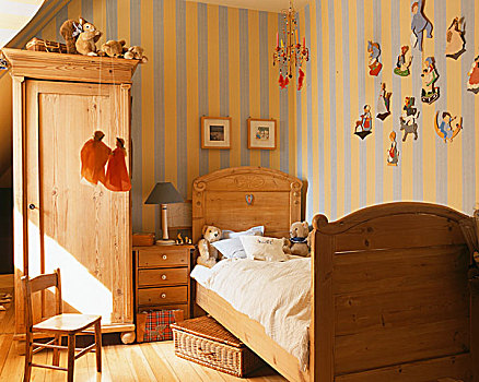 房间,木家具,条纹,壁纸