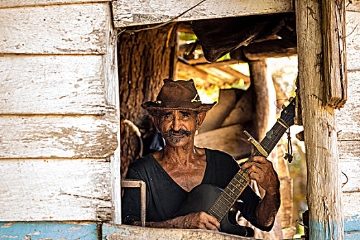 甘蔗,农民,演奏,吉他,特立尼达,圣斯皮里图斯,省,古巴,北美