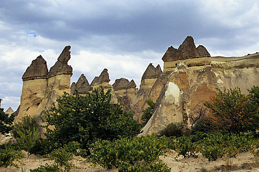 土耳其,卡帕多西亚,仙人烟囱岩,岩石构造