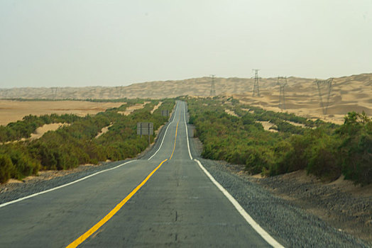 新疆塔里木沙漠公路
