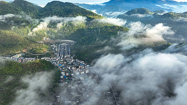 重庆酉阳,最美乡村四月天