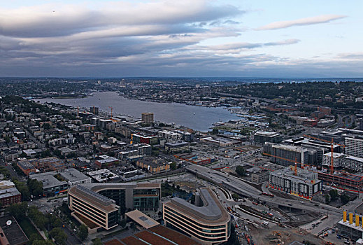 美国西北部太平洋沿岸最大的城市西雅图