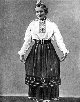 爱沙尼亚人,女人,传统服饰