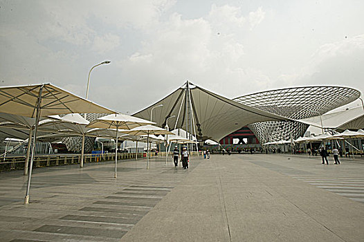 上海世博会高架步行道