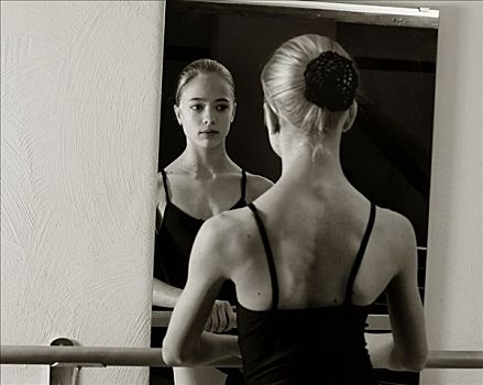 女孩,跳舞,芭蕾舞,正面,镜子