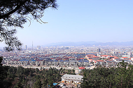 浙江东阳市东砚峰城市全景