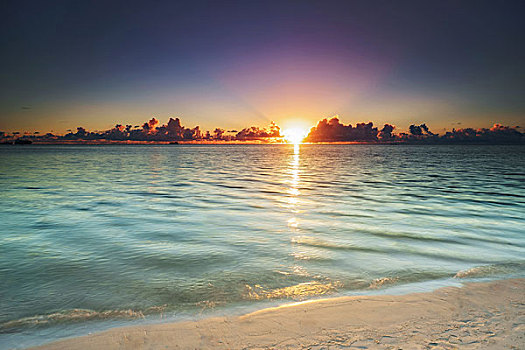 塞班海滩日落
