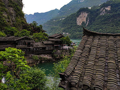 宜昌,三峡人家,长江,运输,航道,民俗,表演,风景,景点,旅游,高山,瀑布,河流,神秘,树木,植被,峡谷,壮观