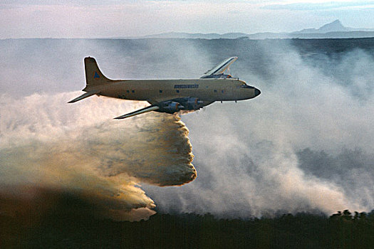 法国,普罗旺斯,消防,飞机,落下,火,森林火灾