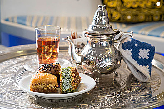 果仁蜜饼,阿拉伯,茶