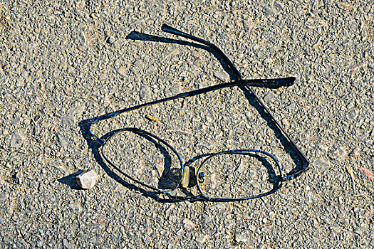 特写,破损,眼镜,公路