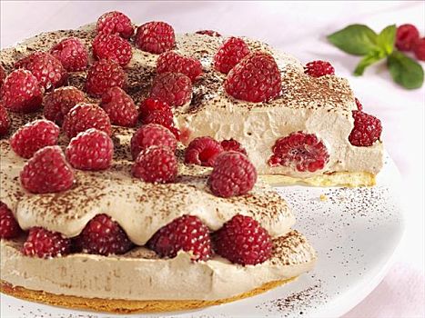 树莓,奶油蛋糕,奶油巧克力