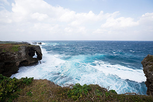 悬崖,冲绳,日本,风暴