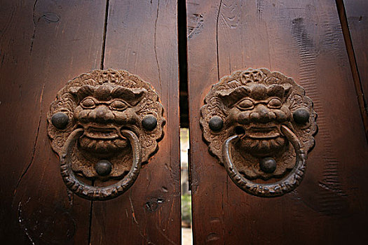 老,青铜,门中国,老,门镶嵌青铜门环的红色中式大门