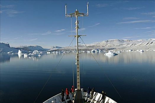 格陵兰,船首,俄罗斯人,破冰船,游船,教授,进入,平静,峡湾,东北方,海岸