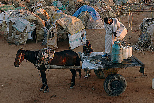 一个,男人,联合国儿童基金会,露营,人,近郊,林羚,南方,达尔富尔,苏丹,十一月,2004年