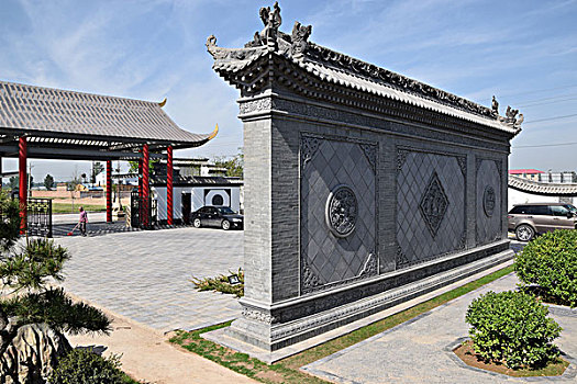 唐语砖雕三联照壁