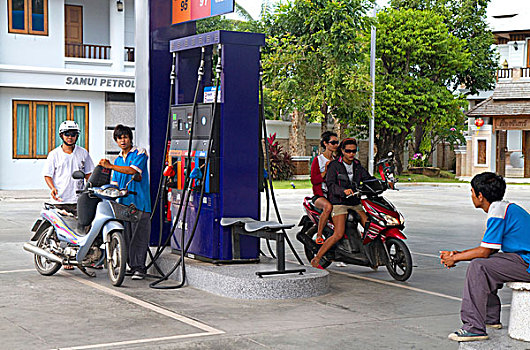 小轮摩托车,充,加油站,岛屿,苏梅岛,泰国