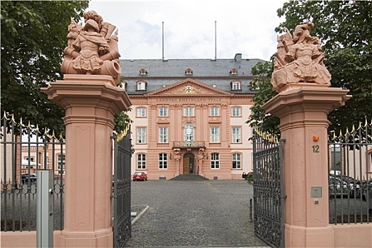 德国州议会