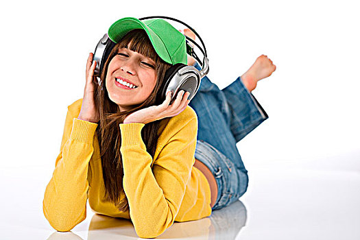 高兴,女青年,享受,音乐,耳机,棒球帽