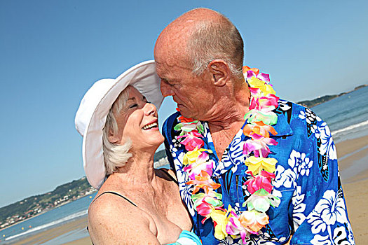 高兴,老年,夫妻,热带沙滩